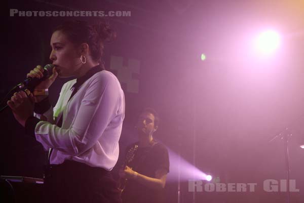 JESSIE WARE - 2012-02-25 - PARIS - Point Ephemere - 